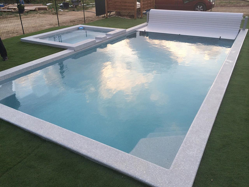 Piscine coque Valence