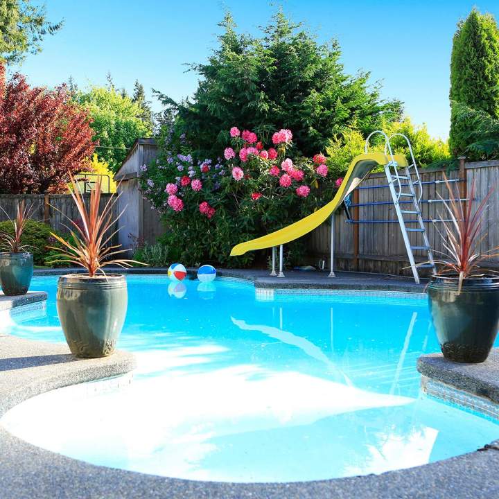 Professionnel de la piscine Valence