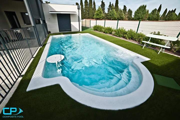 Gamme de piscine Valence